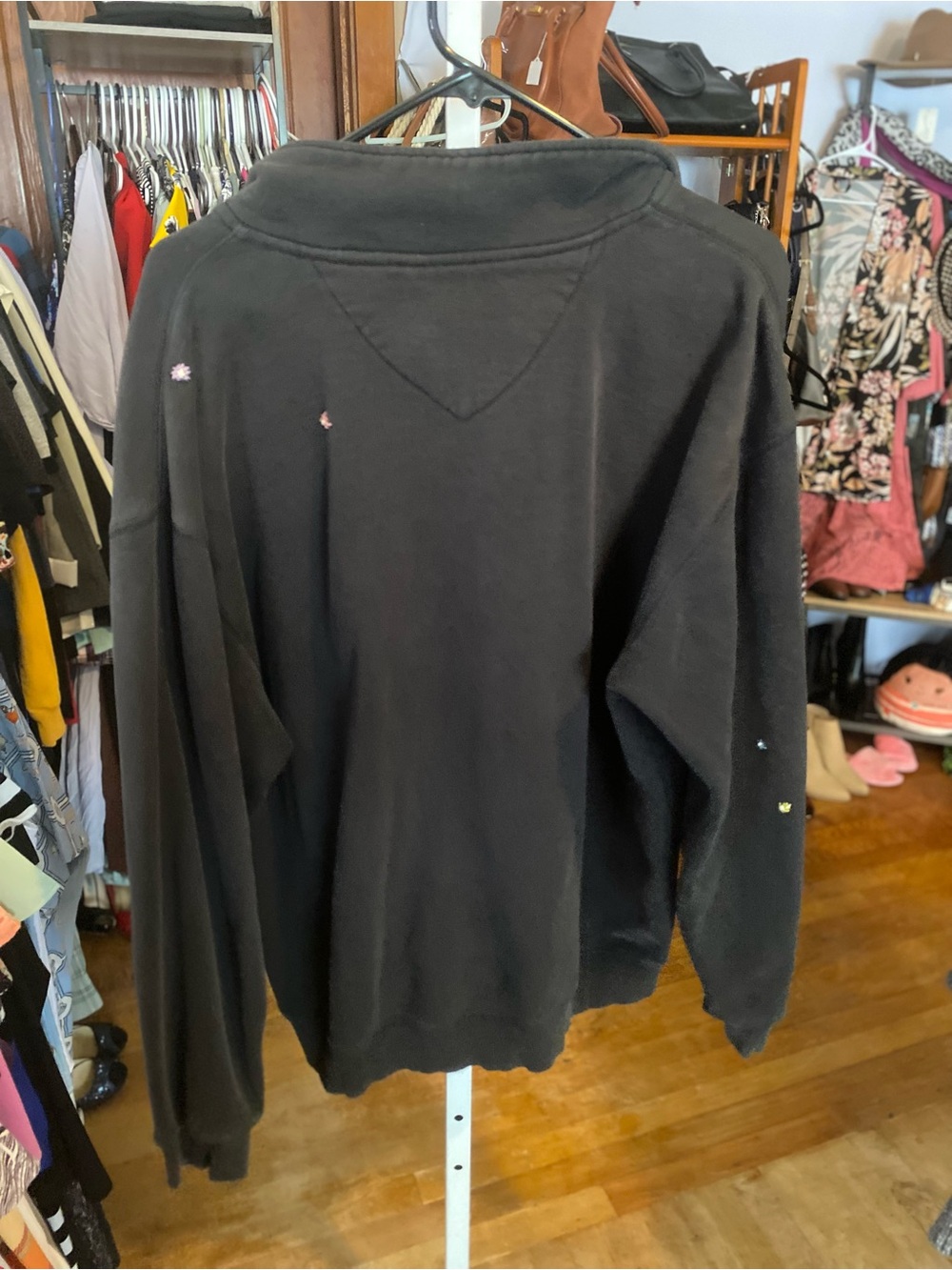 Fila Black Quarter-Zip Pullover Sweatshirt with small embroidered flowers - Picture 7 of 7